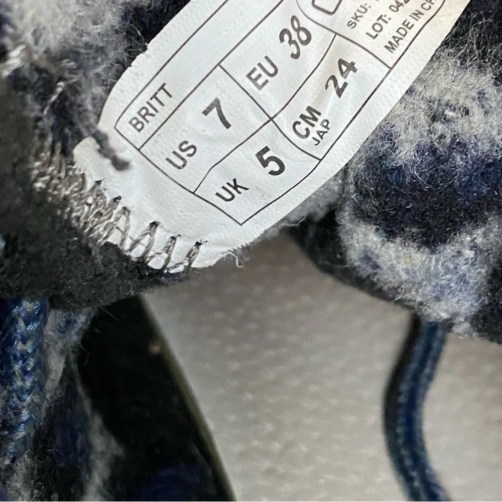 Hey Dude Britt Grey Cheetah Women's Size 7 Shoes Fabric Bootie - Picture 10 of 11